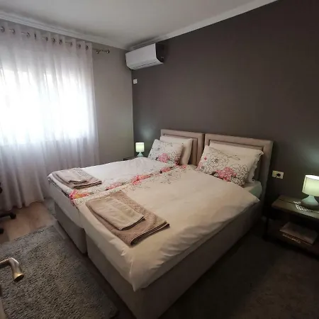 Apartment Third Floor's