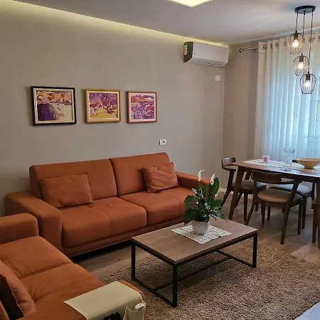 Apartment Third Floor's Tirana